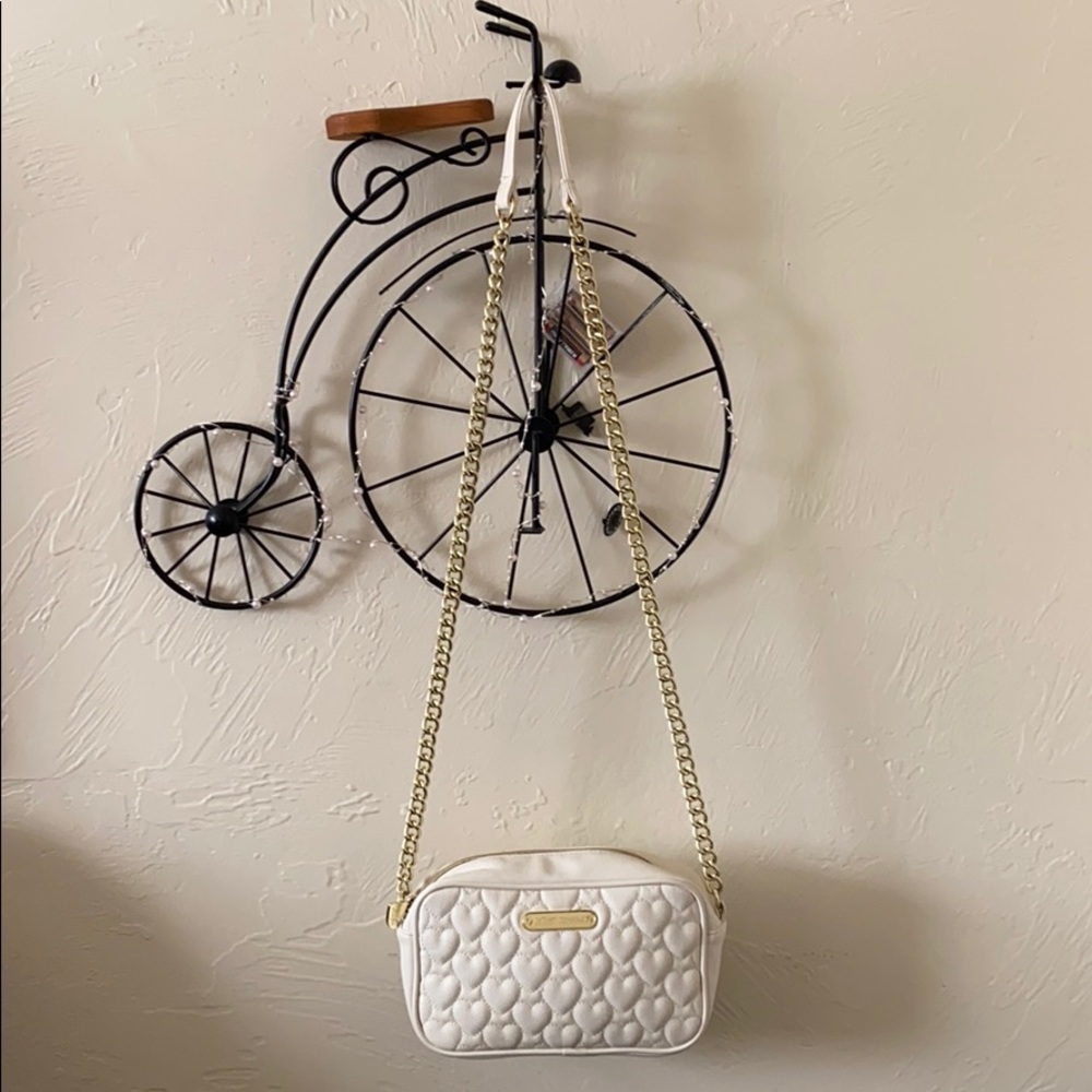 Betsey Johnson Quilted Hearts crossbody bag  Ivory